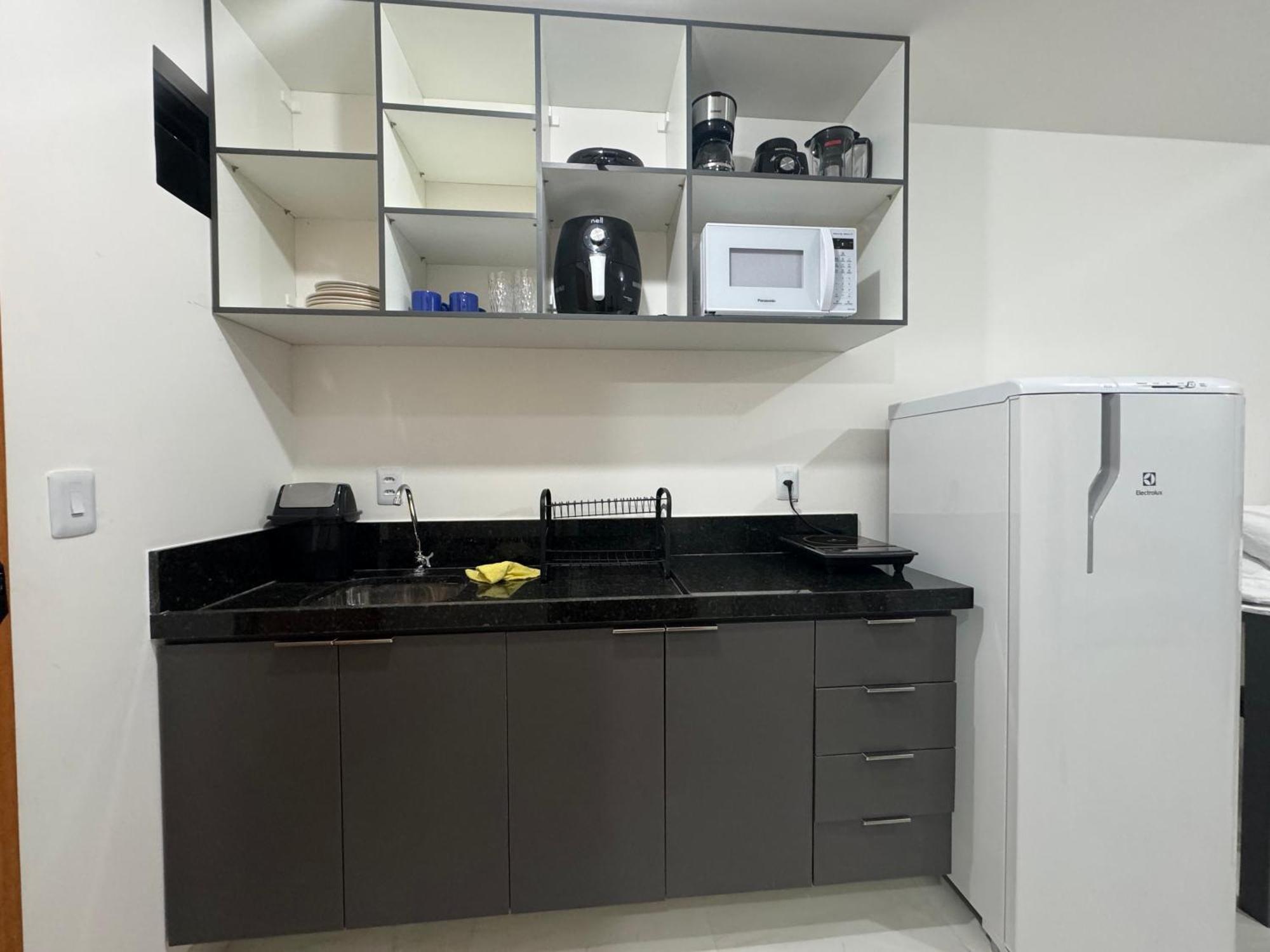 Flat A 400 Metros Da Praia!, Otima Localizacao. Apartment *